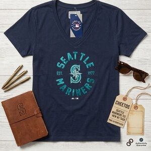 Genuine Merchandise Seattle Mariners Navy V-Neck Tee with Teal Logo